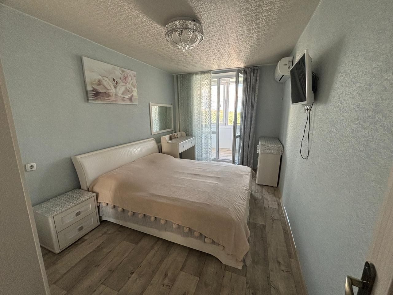 Ул. Демышева 111. Отдых в Евпатории без забот — аренда жилья, трансфер, размещение под ключ