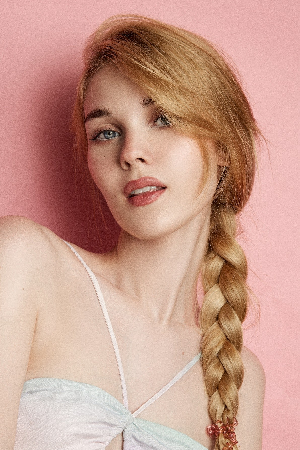 Анастасия Колесник. Съёмка одежды для маркетплейсов и брендов Morozova Production