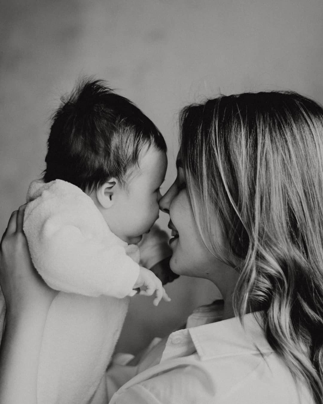 Студийная семейная фотосессия. Фотограф Мария Новоселова. Сургут