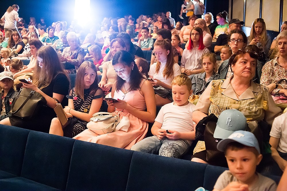 Благотворительный показ ТЮЗ. Детский и семейный фотограф, фотограф мероприятий Нижний Новгород