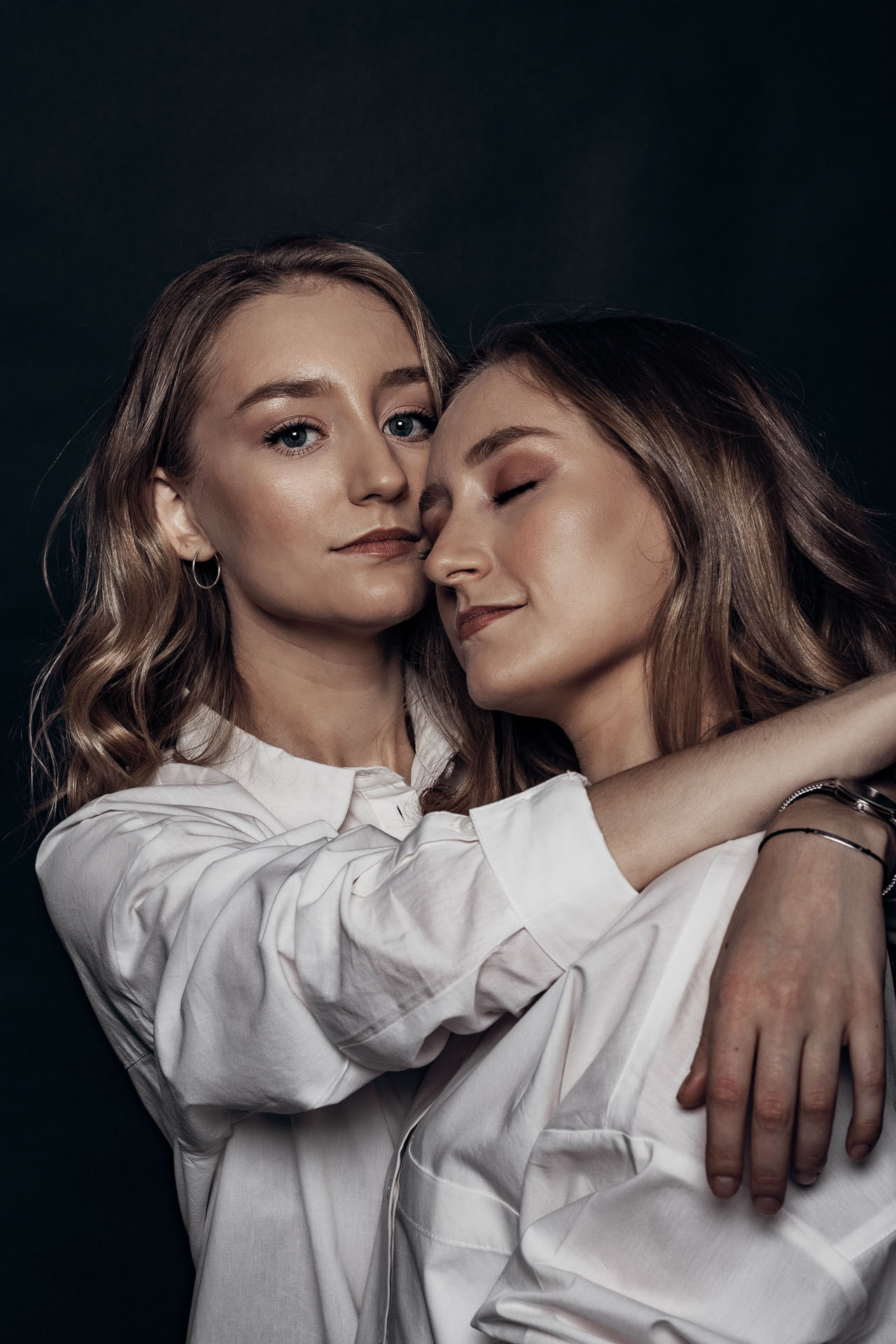 Мария и Полина, портрет