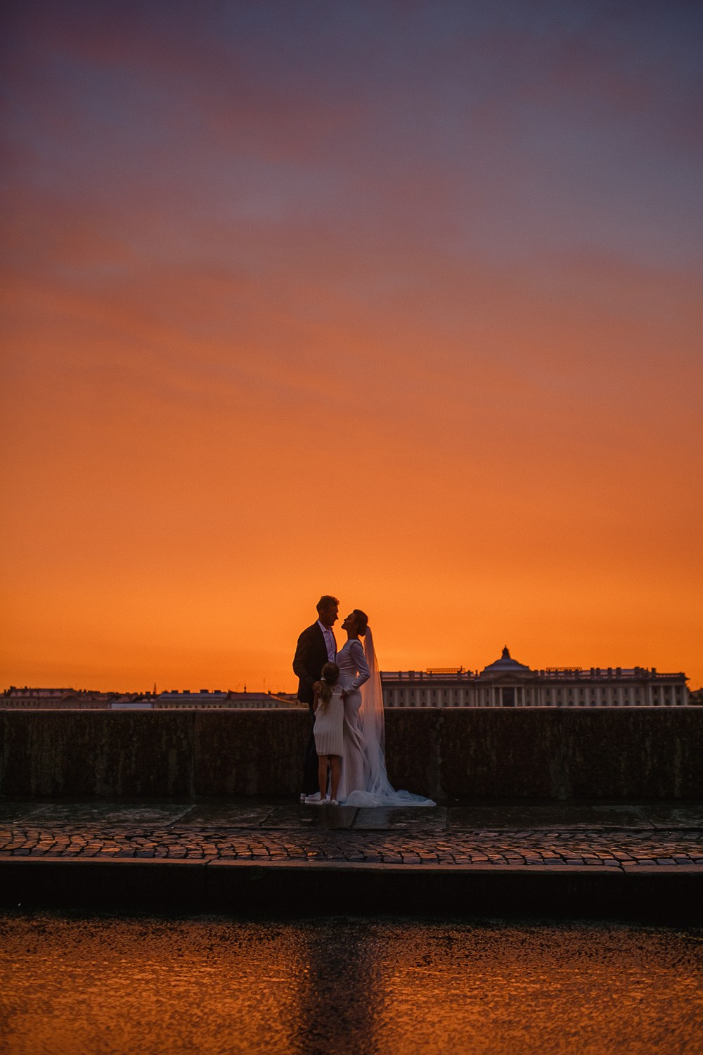 Камерная свадьба в Петербурге. Семейный, портретный и свадебный фотограф в Санкт-Петербурге и Москве