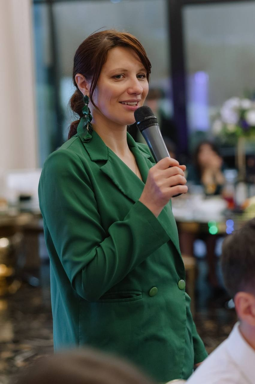 Ведущая СПБ Надежда Кожина