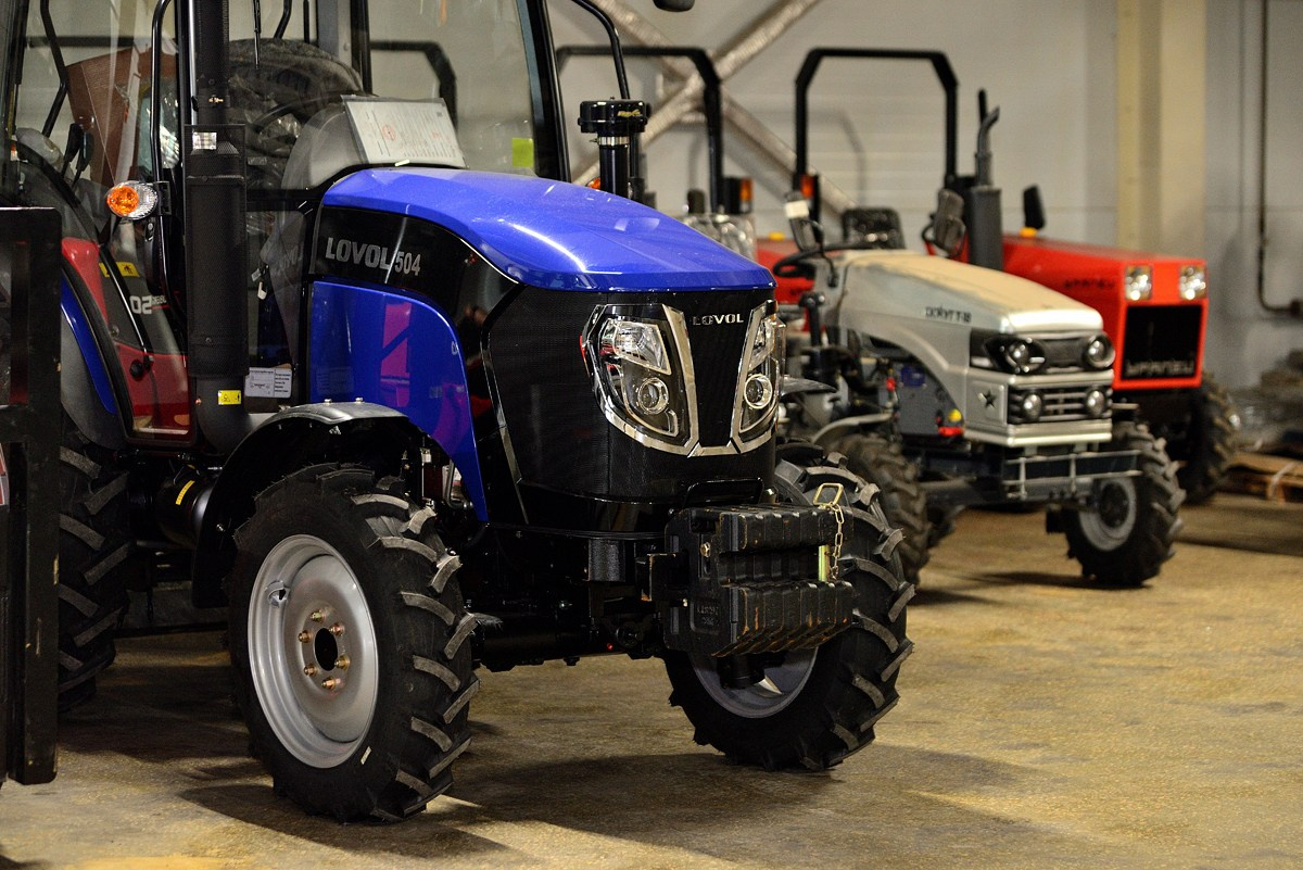 Центр технического обслуживания. Фотограф Сергей Сергеев