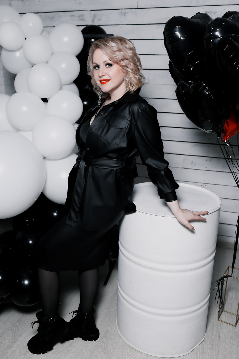 W — womans space. Фотограф Томск Скавронский Даниил