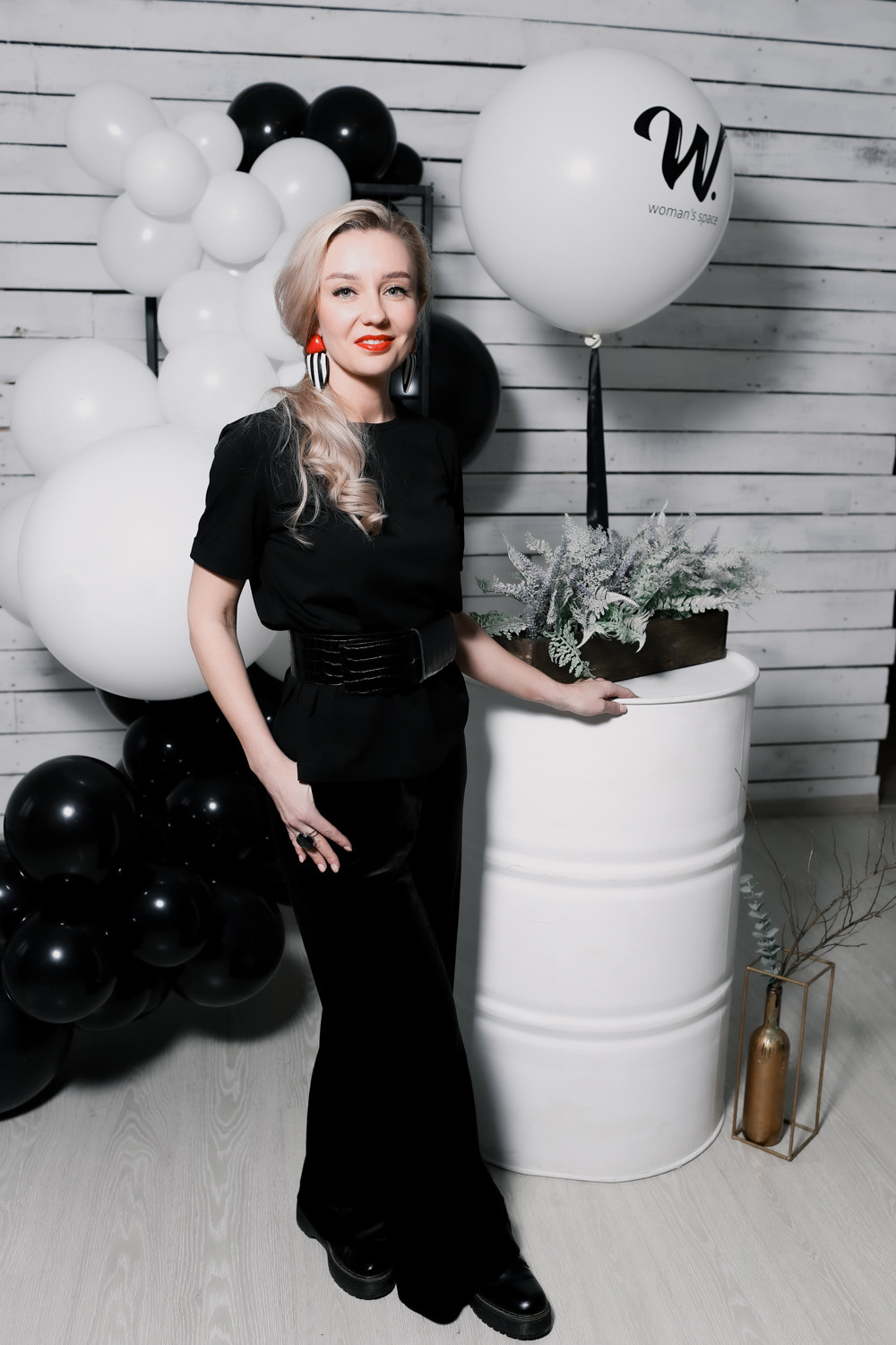 W — womans space. Фотограф Томск Скавронский Даниил