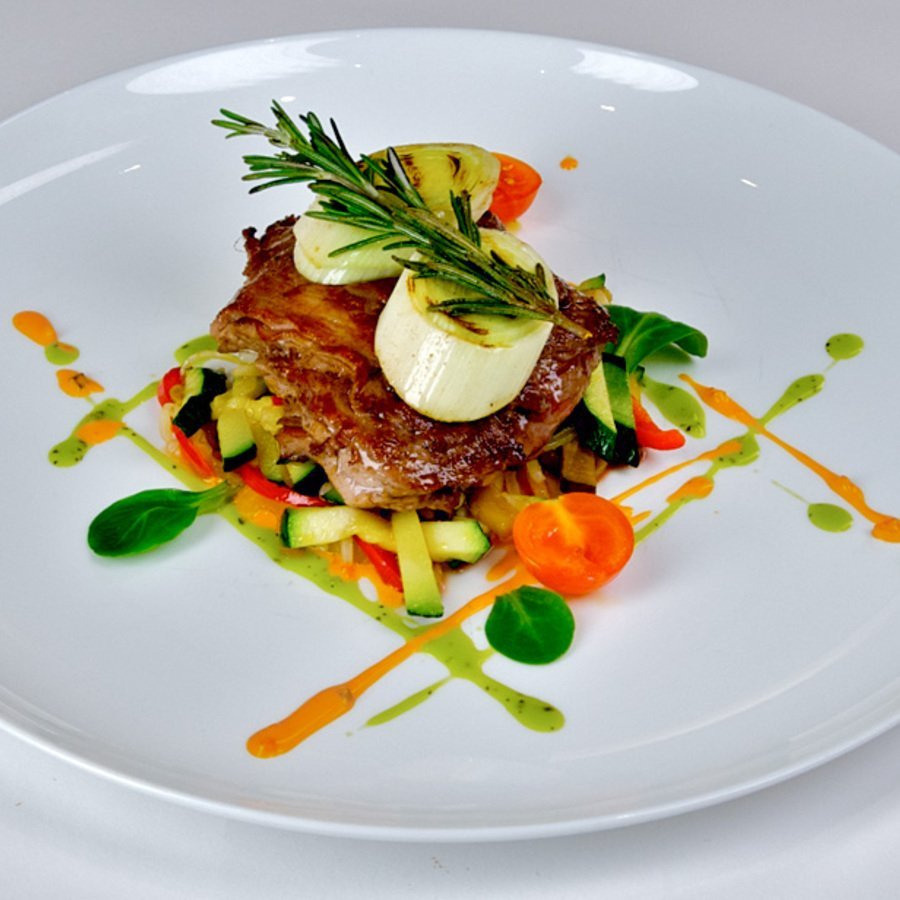 Съёмка для ресторанов и кафе. Интерьерный и портретный фотограф в Екатеринбурге Андрей Калинин