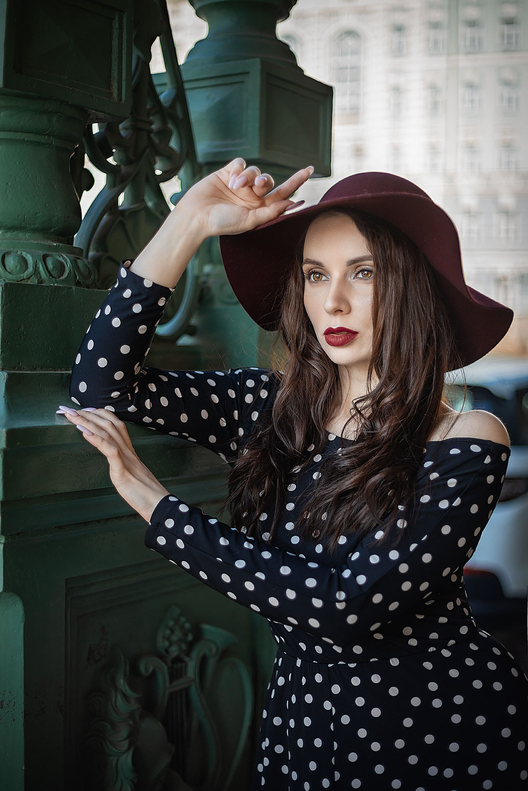 Девушка и вино. Красивые фото