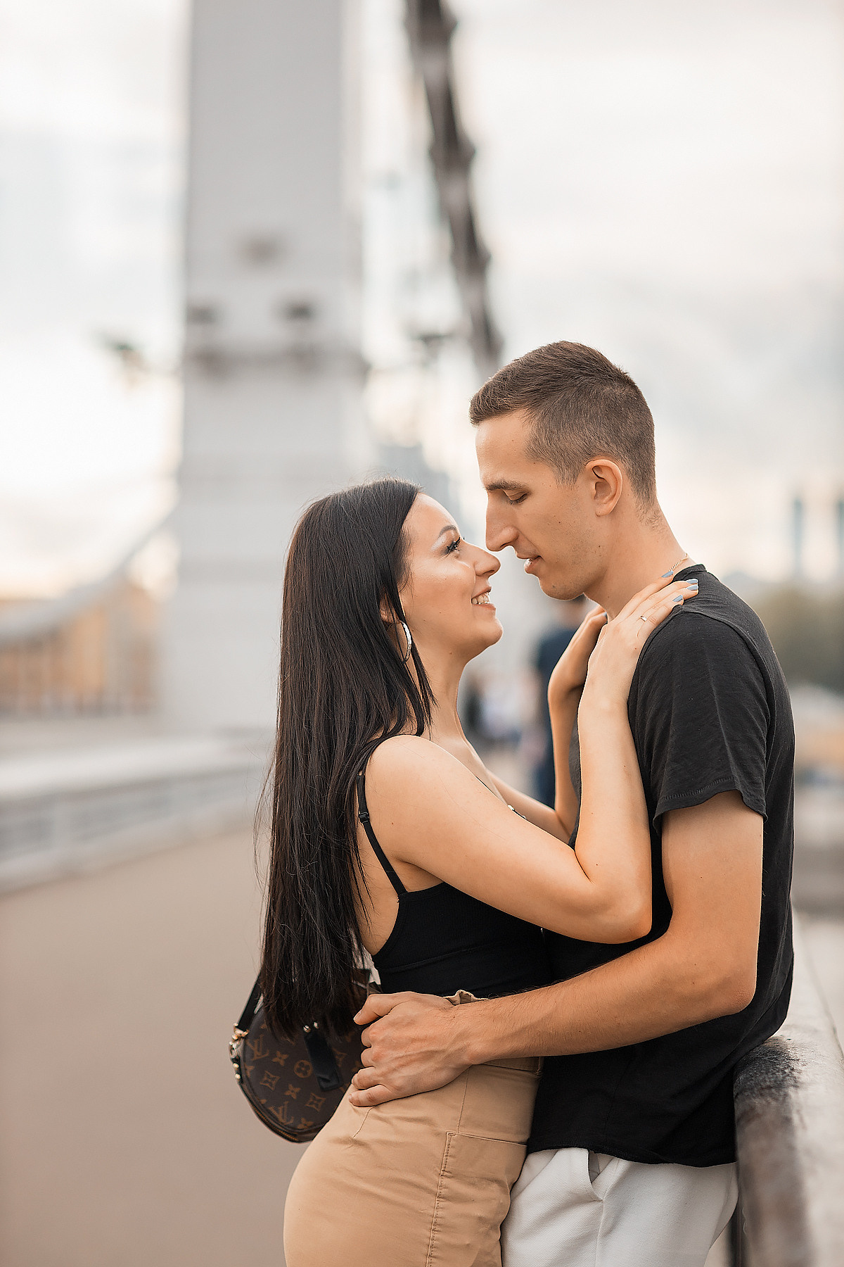 На мостту. Красивые фото