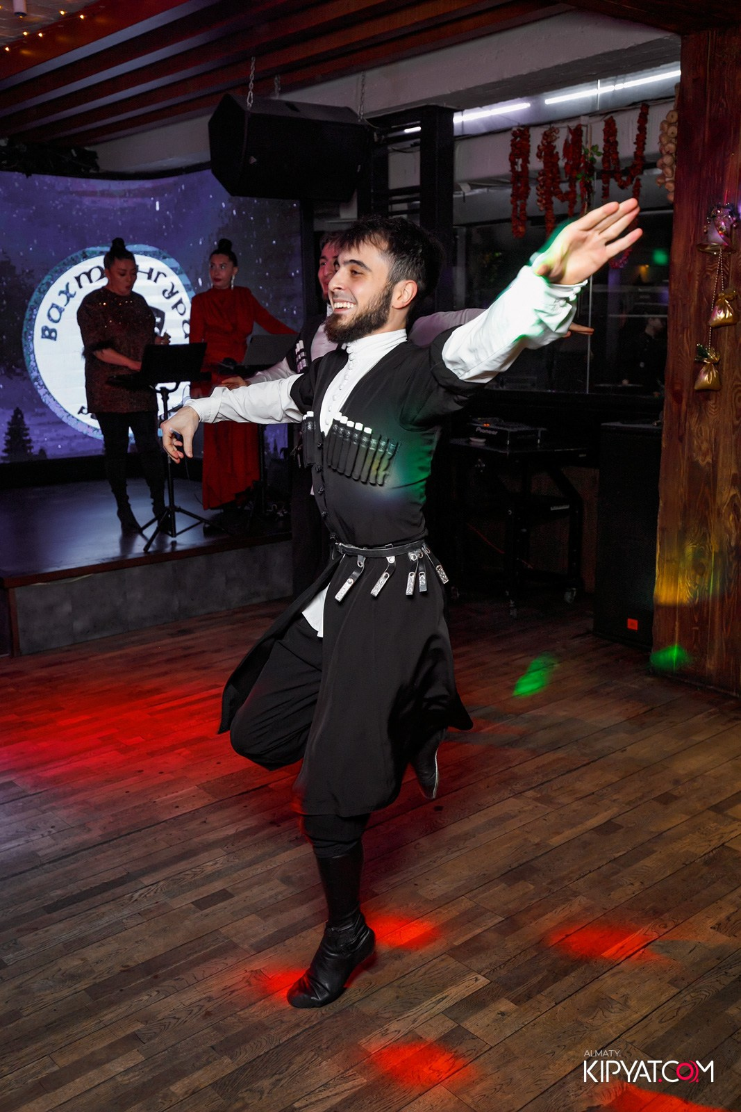 ВАХТАНГУРИ. КИПЯТКОМ АЛМАТЫ!