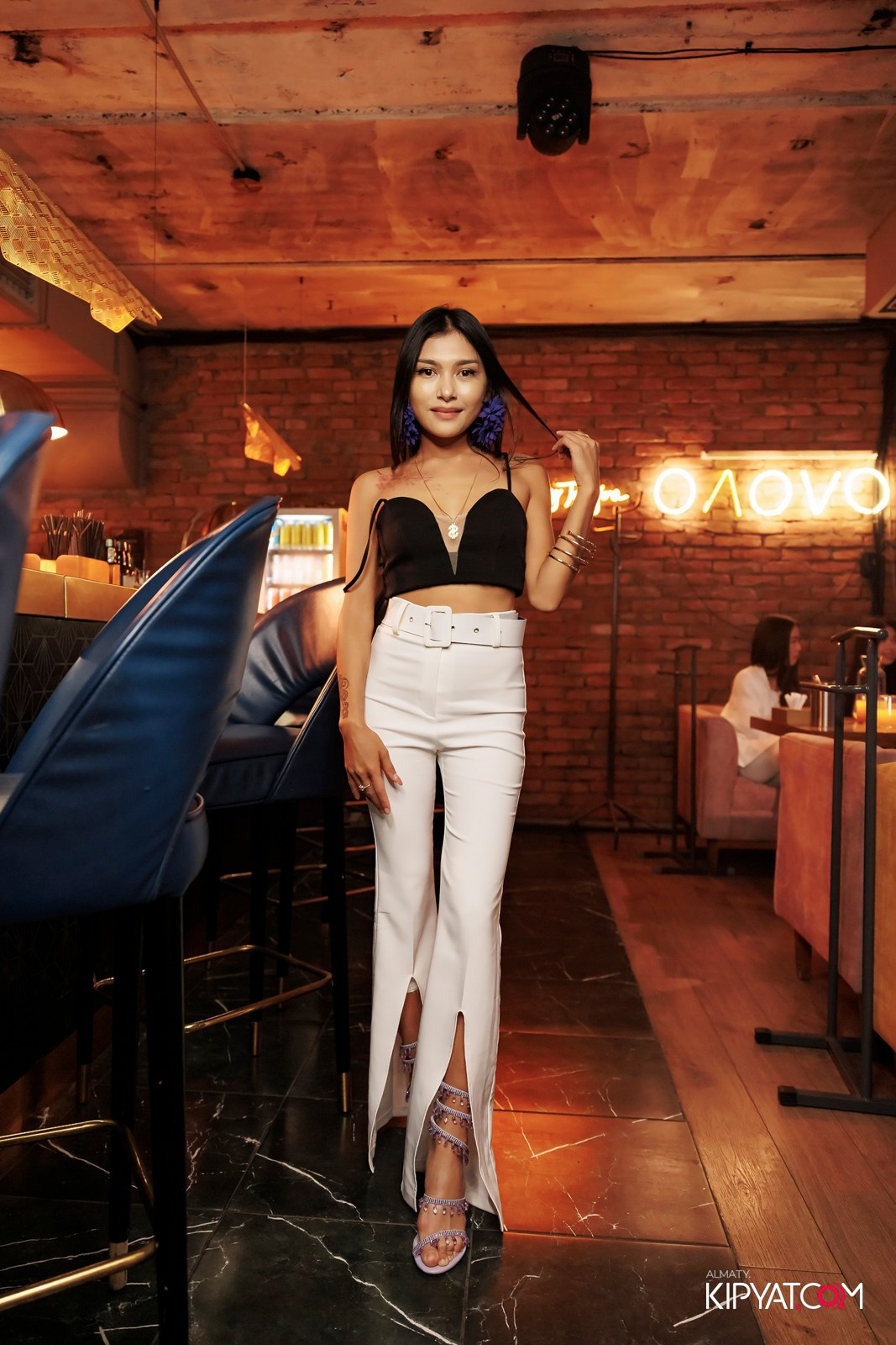 OLOVO BAR НА САТПАЕВА. КИПЯТКОМ АЛМАТЫ! Фотосъемка мероприятий в Алматы