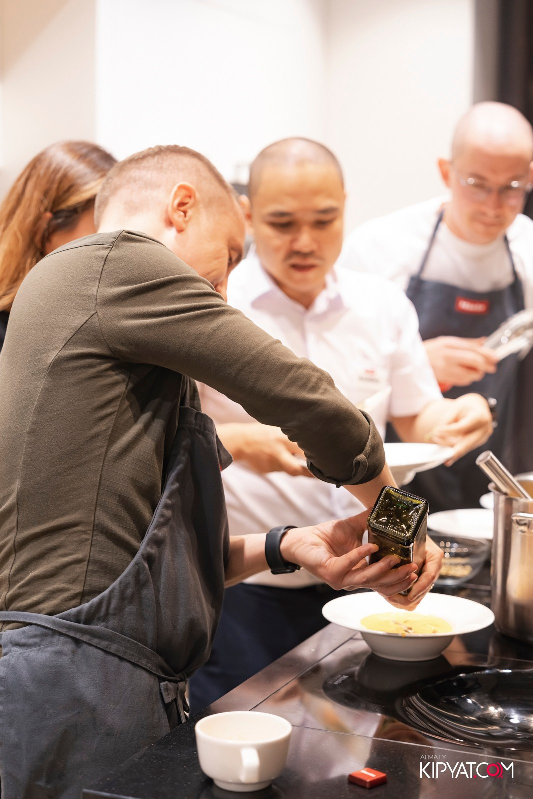 МАСТЕР-КЛАСС MIELE. КИПЯТКОМ АЛМАТЫ!