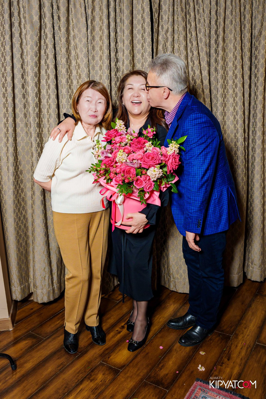 РЕСТОРАН NARSHARAB. КИПЯТКОМ АЛМАТЫ!