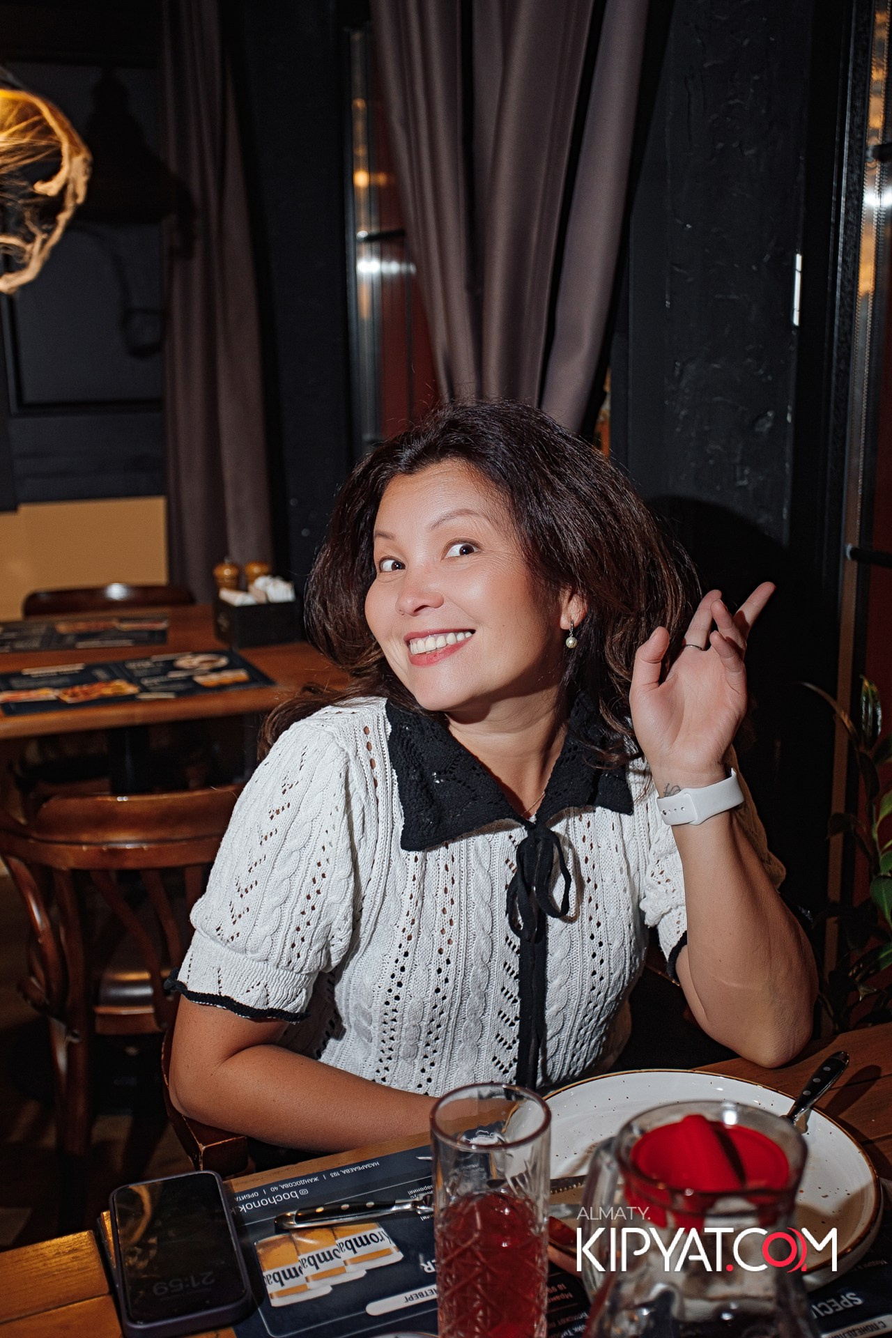 БОЧОНОК НА ЖАНДОСОВА. КИПЯТКОМ АЛМАТЫ!