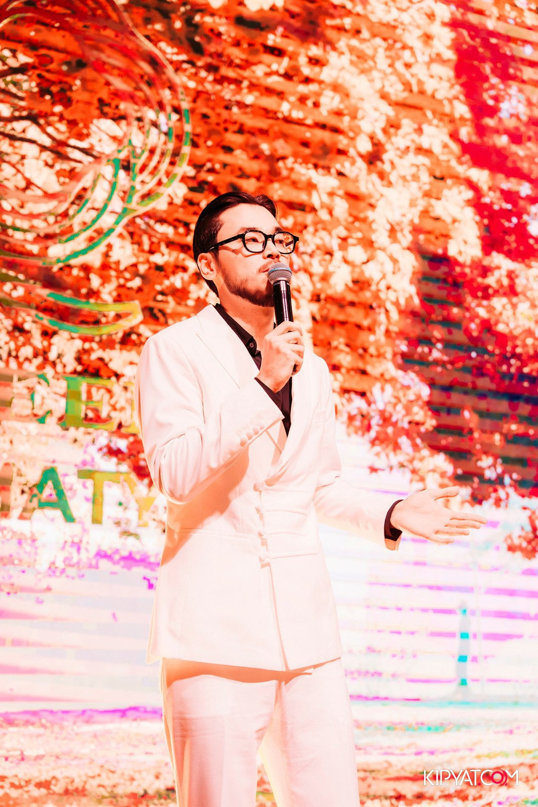 QUEEN. КИПЯТКОМ АЛМАТЫ!