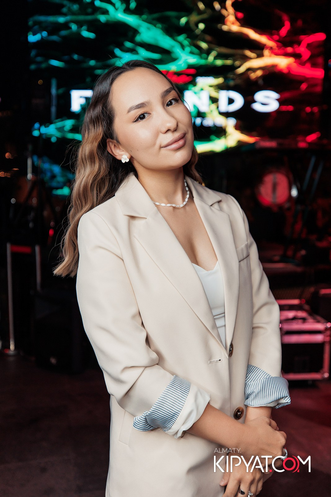 FRIENDS TERRACE & BAR. КИПЯТКОМ АЛМАТЫ! Фотосъемка мероприятий в Алматы