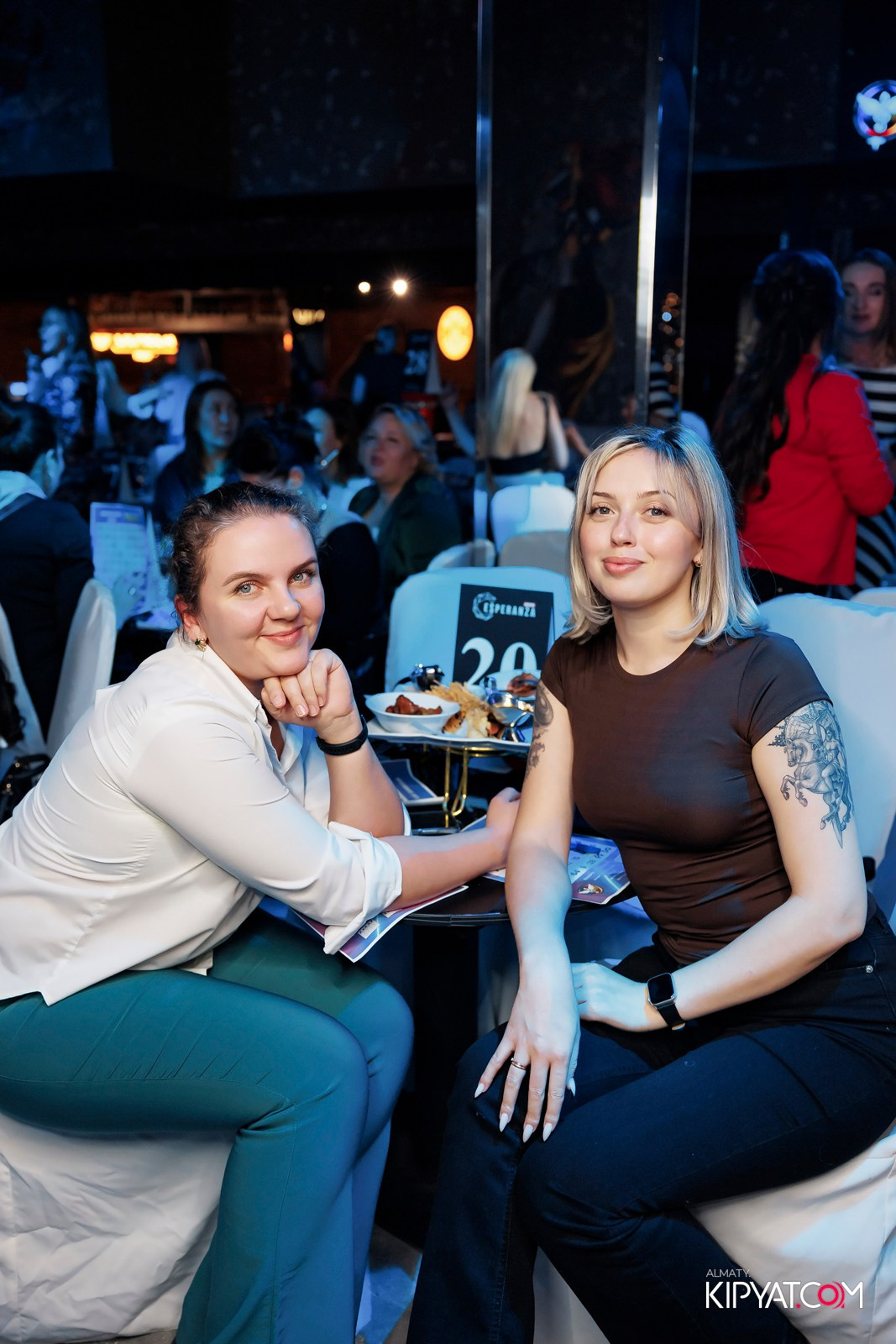 МУЗЫКАЛЬНОЕ ЛОТО В HIT RETRO. КИПЯТКОМ АЛМАТЫ! Фотосъемка мероприятий в Алматы
