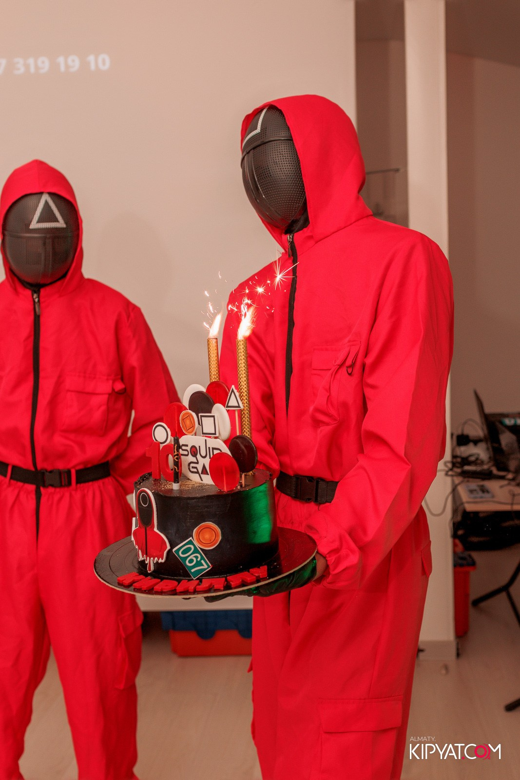 КВЕСТ-ШОУ ALAROVICH ИГРА В КАЛЬМАРА. КИПЯТКОМ АЛМАТЫ!