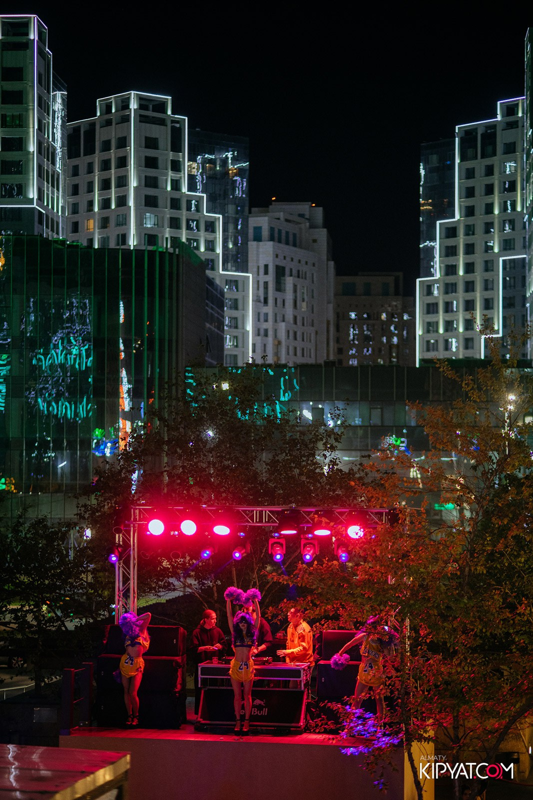 EVENT BAR. КИПЯТКОМ АЛМАТЫ!