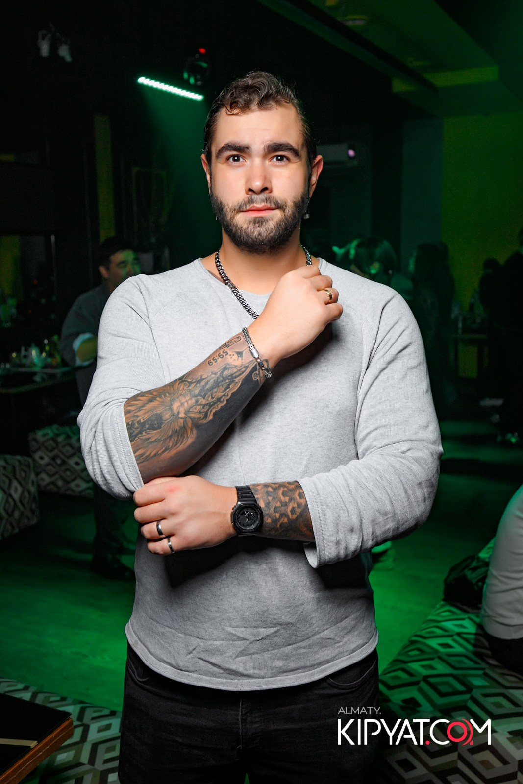 УХО И МЕДВЕДЬ НА ГАГАРИНА. КИПЯТКОМ АЛМАТЫ!