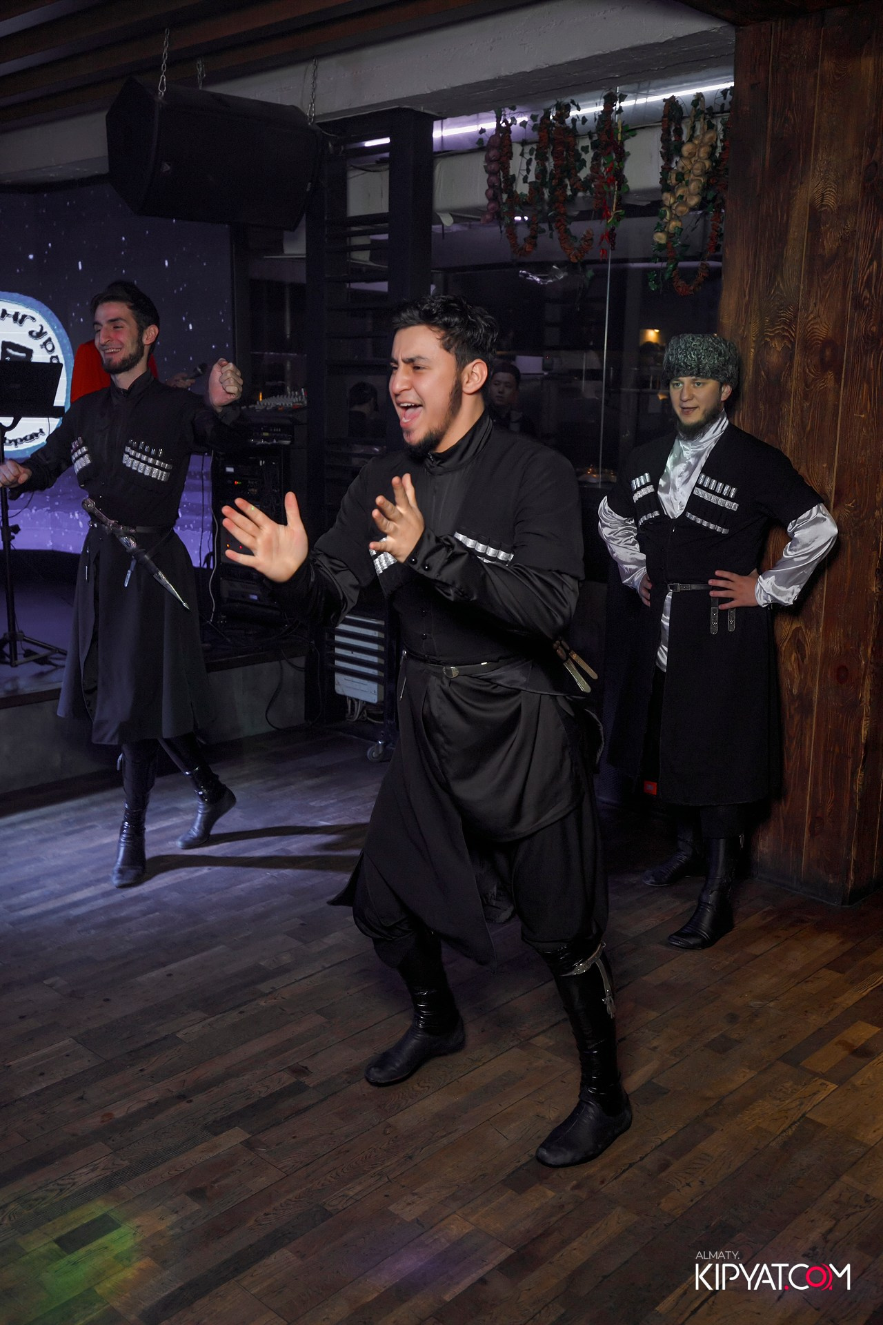 ВАХТАНГУРИ. КИПЯТКОМ АЛМАТЫ! Фотосъемка мероприятий в Алматы