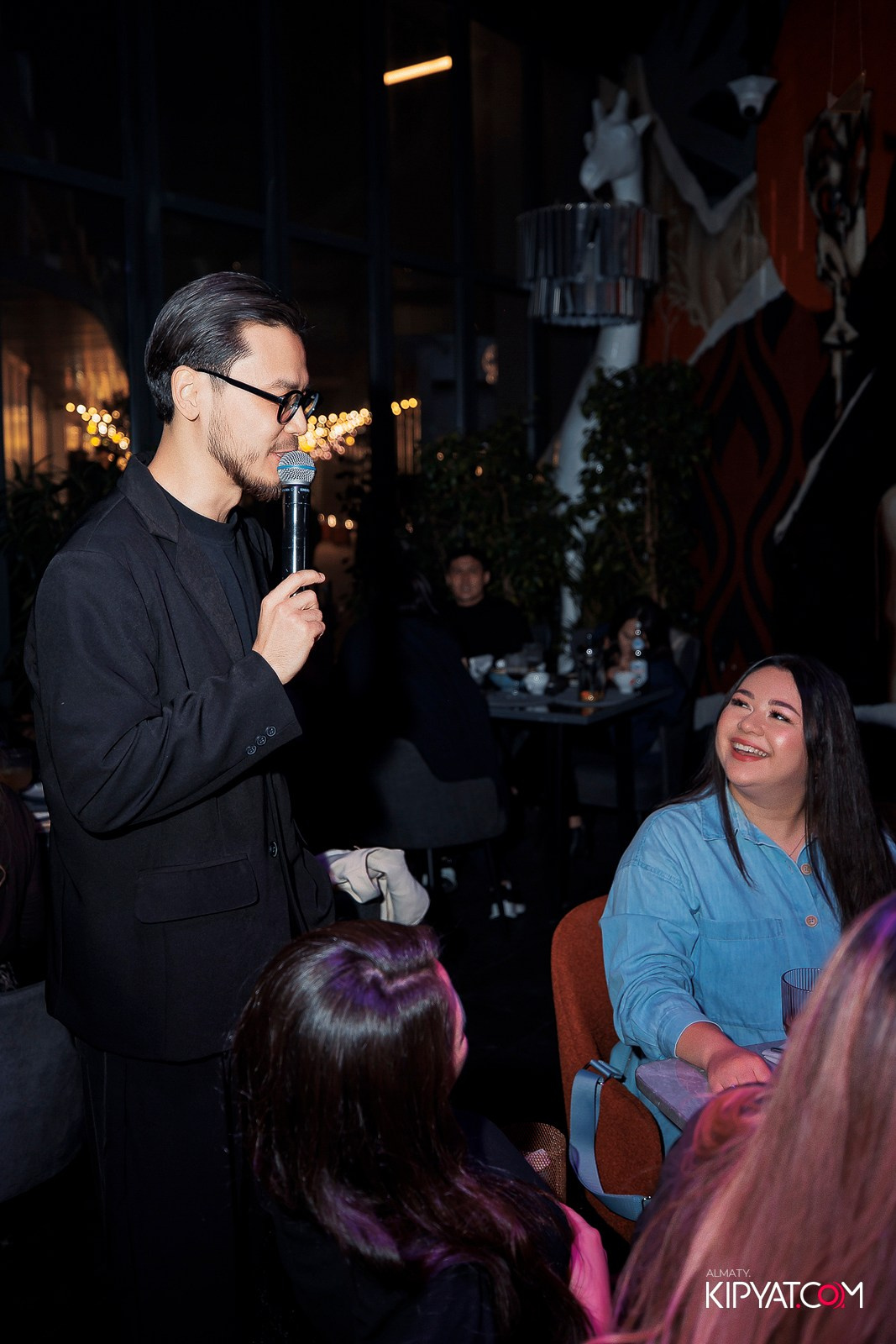 FRIENDS BAR & TERRACE. КИПЯТКОМ АЛМАТЫ!