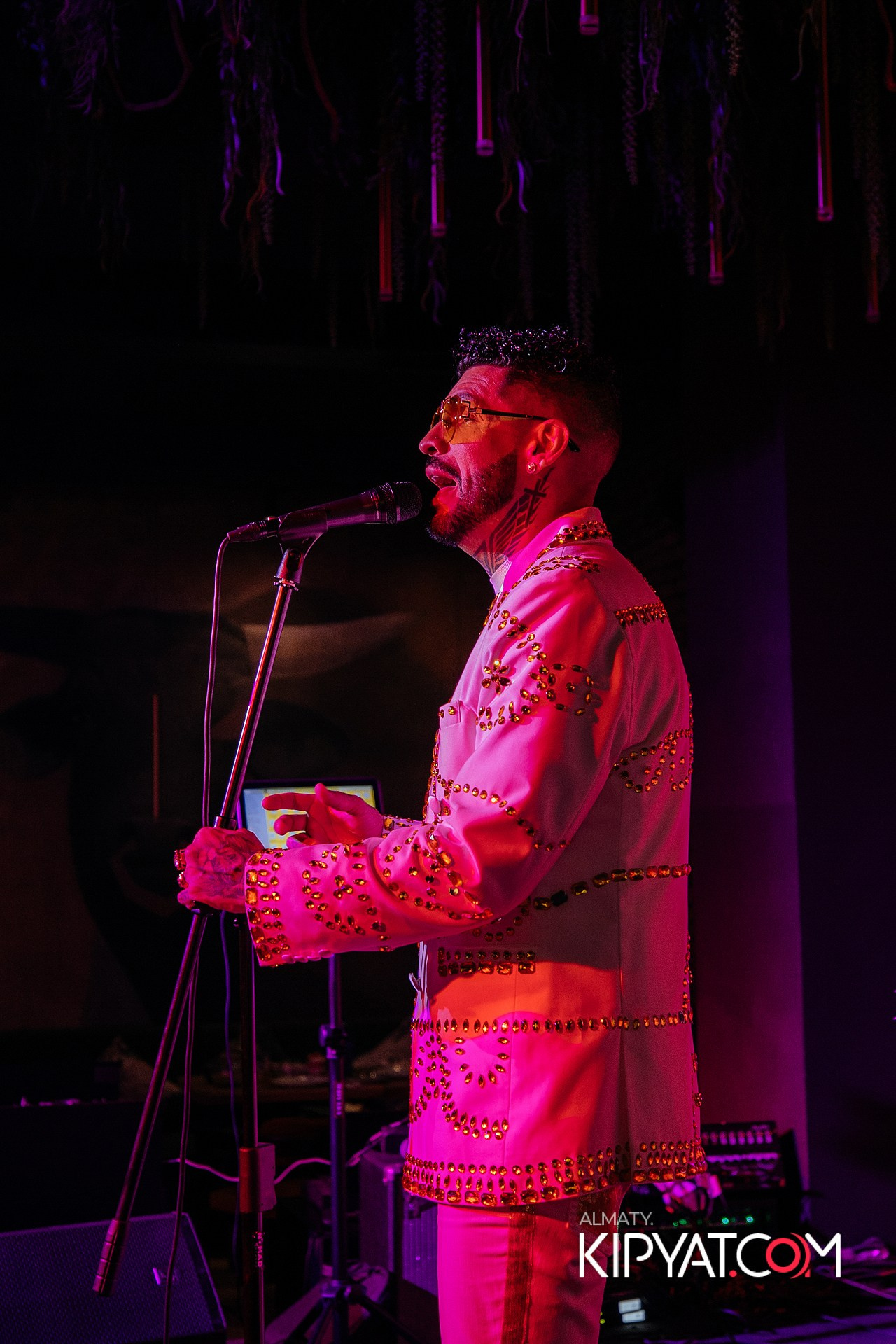 ZIYAFET MEAT HOUSE. КИПЯТКОМ АЛМАТЫ!