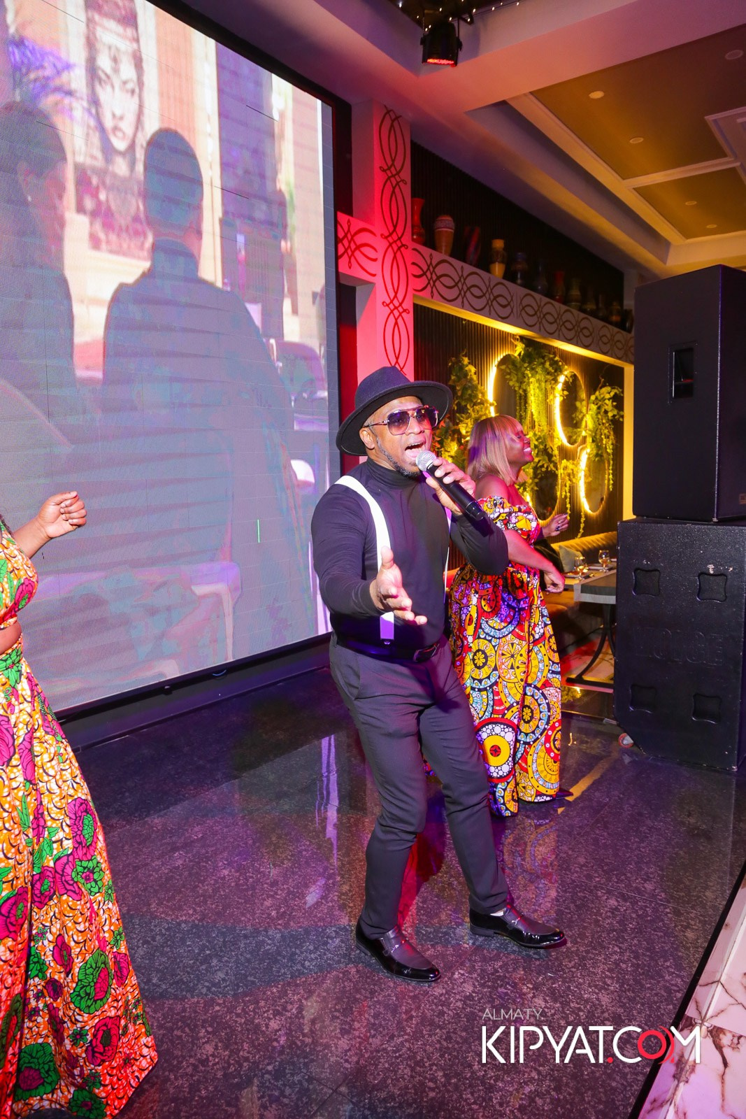 РЕСТОРАН РАХАТ. КИПЯТКОМ АЛМАТЫ!