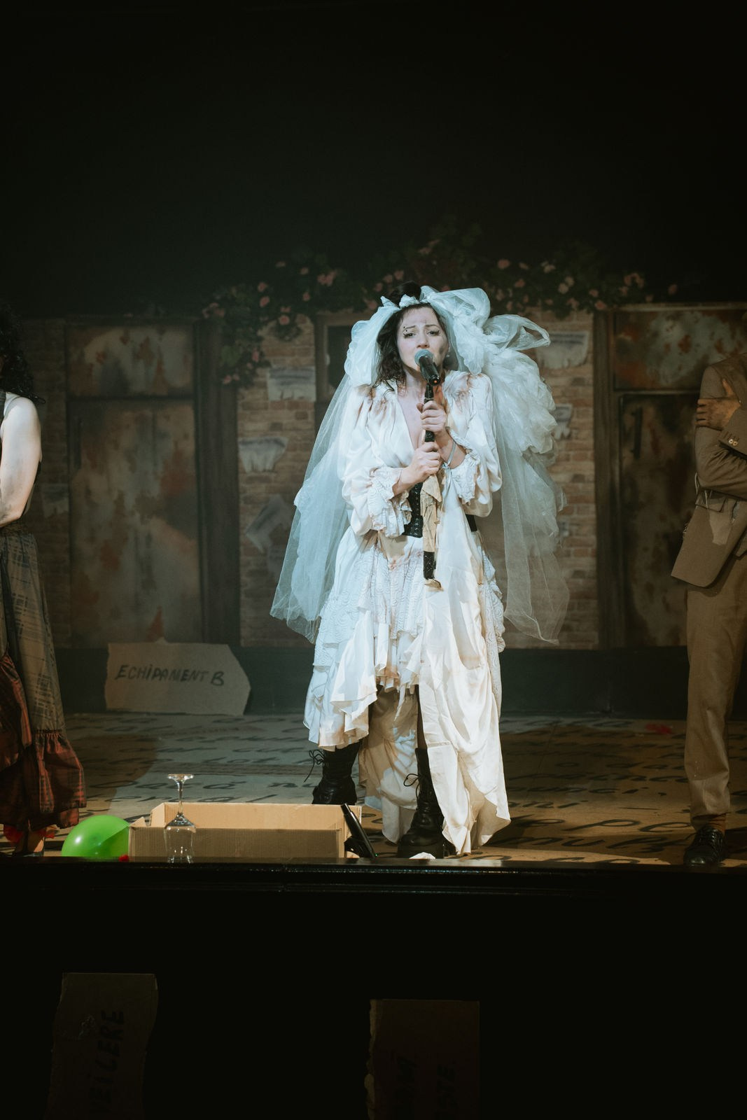 «Трехгрошовая опера». Режиссёр Даниил Филиппович