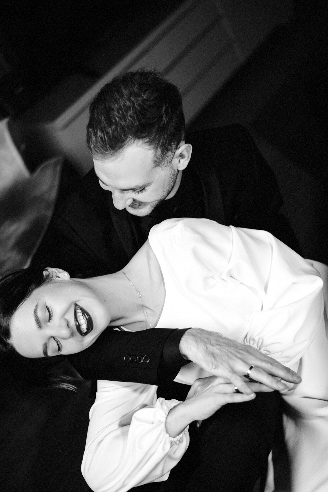 Свадебный фотограф в Тюмени — Стас и Таня — Съемка в отеле и на улице. Фотограф Дарья Мустафина, Тюмень