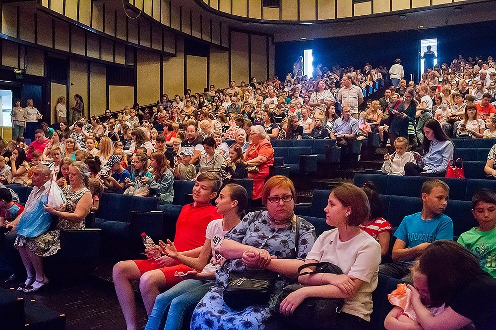 Благотворительный показ ТЮЗ. Детский и семейный фотограф, фотограф мероприятий Нижний Новгород