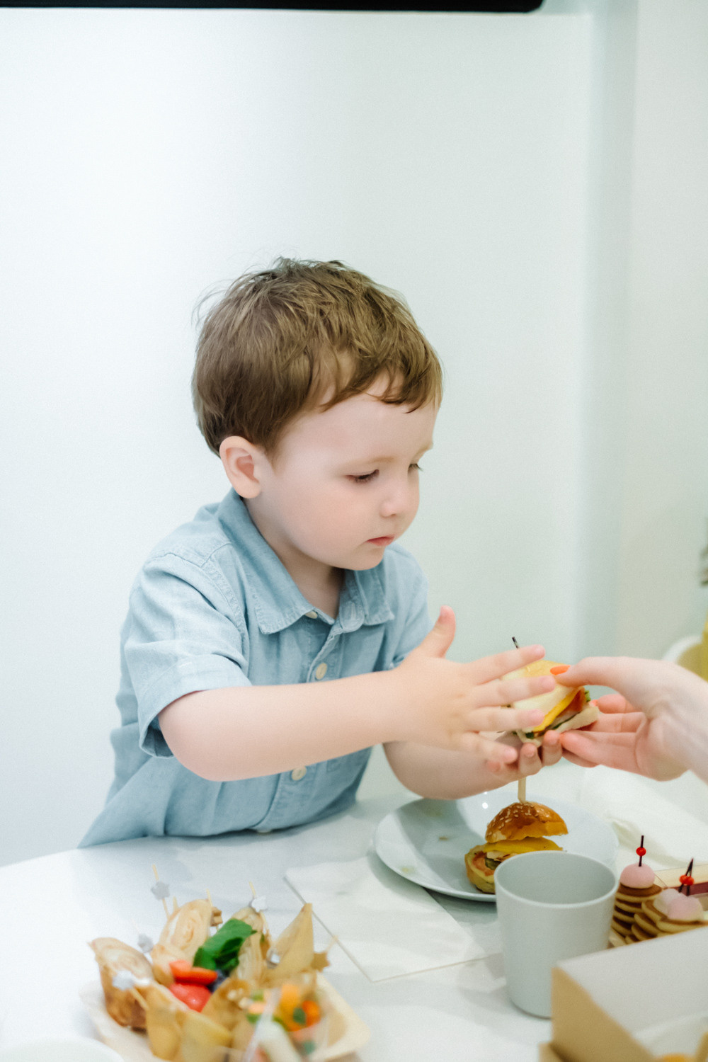 Марку 3 годика. Атмосфера лофт. Свадебный и семейный фотограф в Санкт-Петербурге Светлана Лантратова