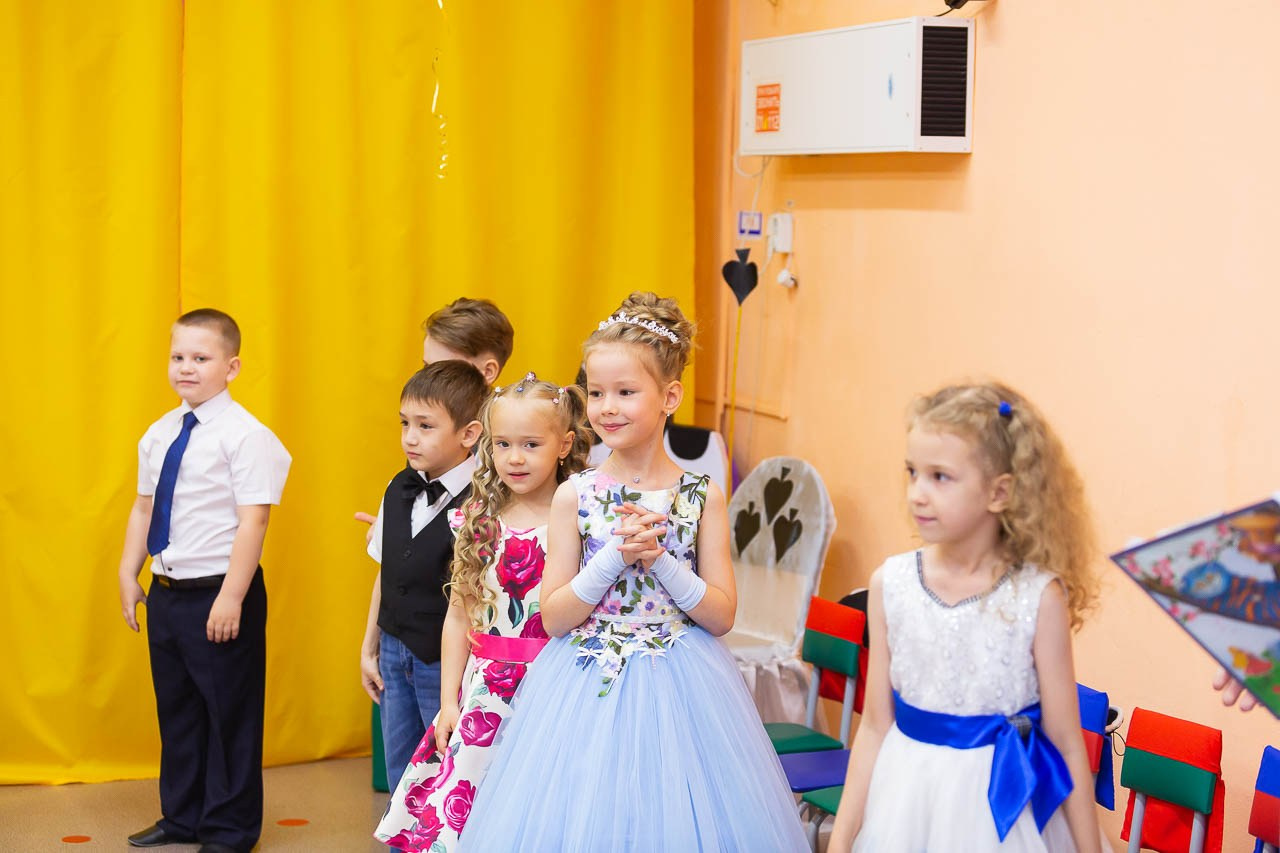 Съемка выпускных. Семейный и детский фотограф, фотограф новорожденных в Новокузнецке Ири