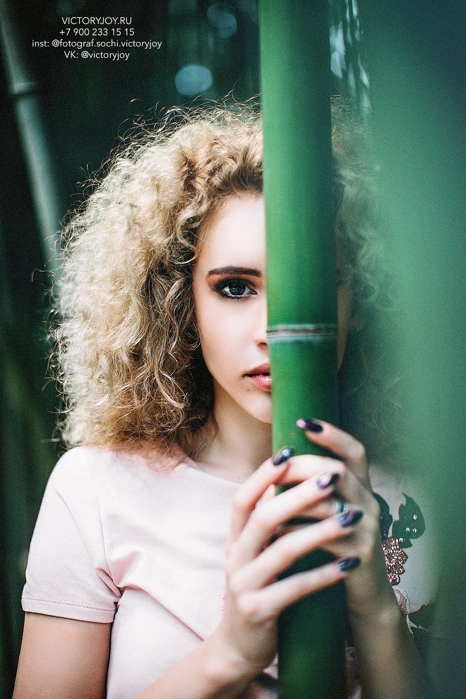 Портрет в парке Дендрарий для модели. Фотограф. Фотосессия, обучение фотографии