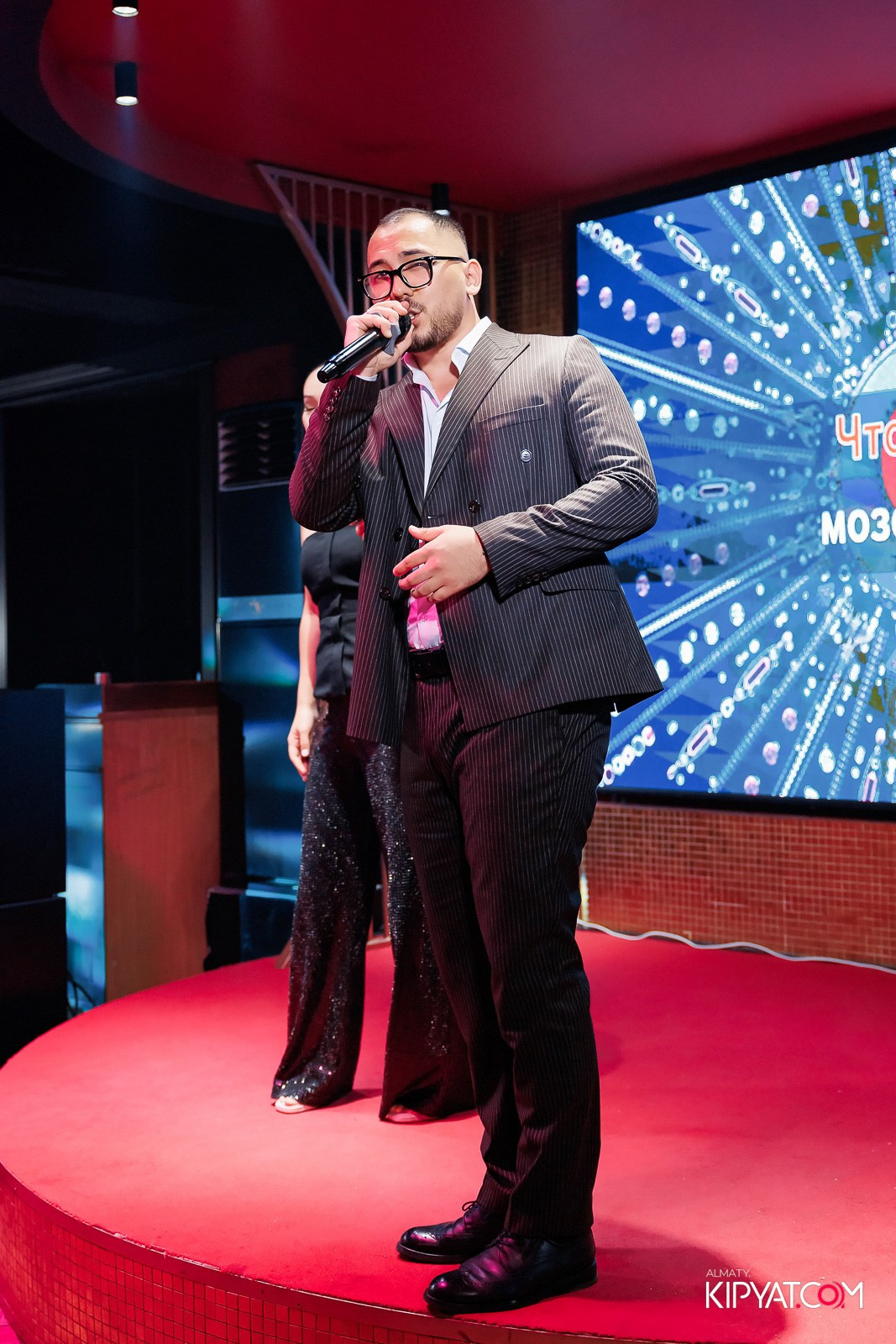 ЗАЯ, НА БИС. КИПЯТКОМ АЛМАТЫ!