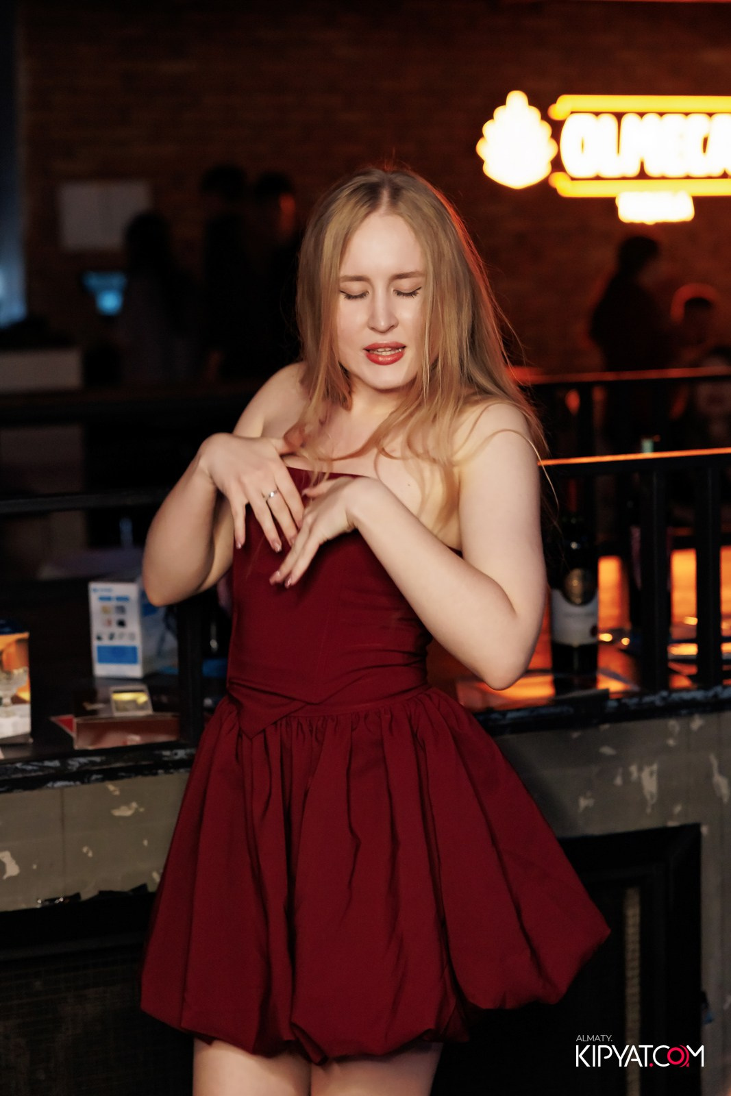 МУЗЫКАЛЬНОЕ ЛОТО В HIT RETRO. КИПЯТКОМ АЛМАТЫ!