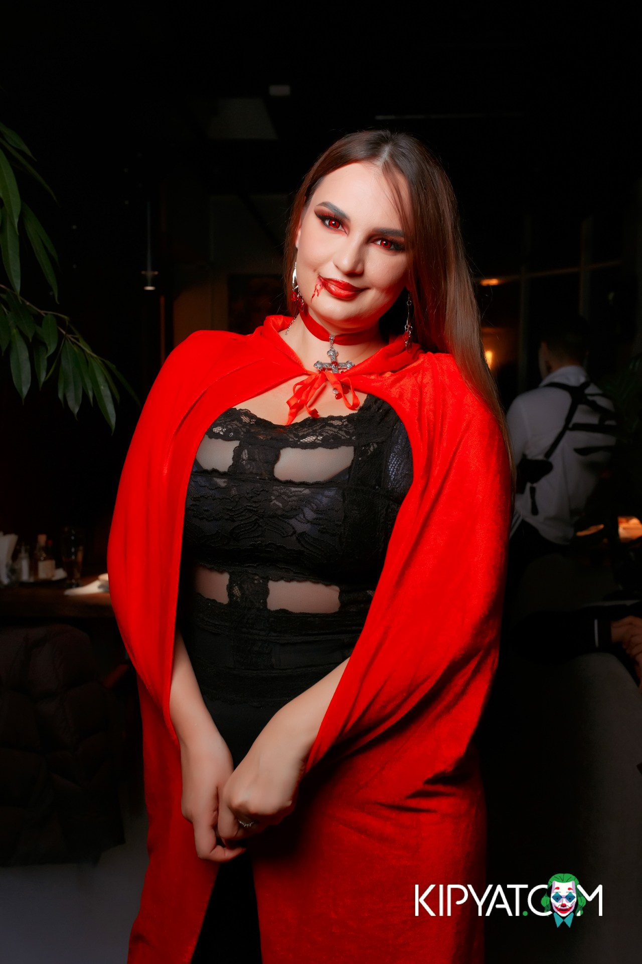 TO HE MOON LOUNGE & HOOKAN. КИПЯТКОМ АЛМАТЫ!