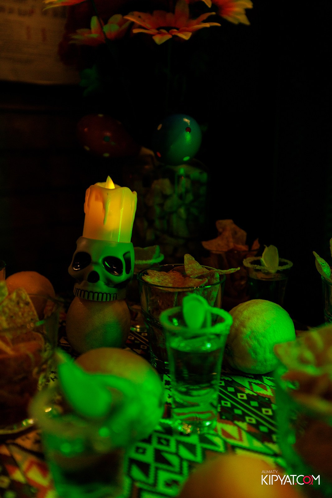 ПИНТА НА АУЭЗОВА. КИПЯТКОМ АЛМАТЫ!