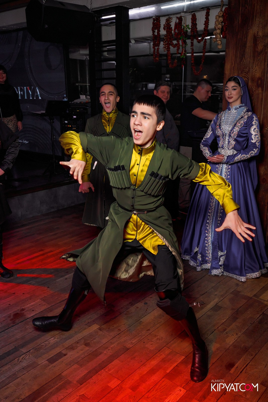 ВАХТАНГУРИ. КИПЯТКОМ АЛМАТЫ!