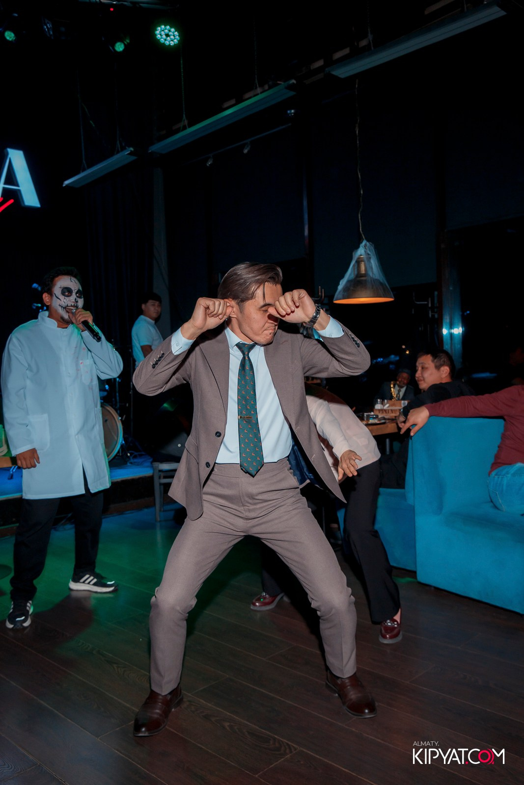 HALLOWEEN — ПИНТА ADK. КИПЯТКОМ АЛМАТЫ!