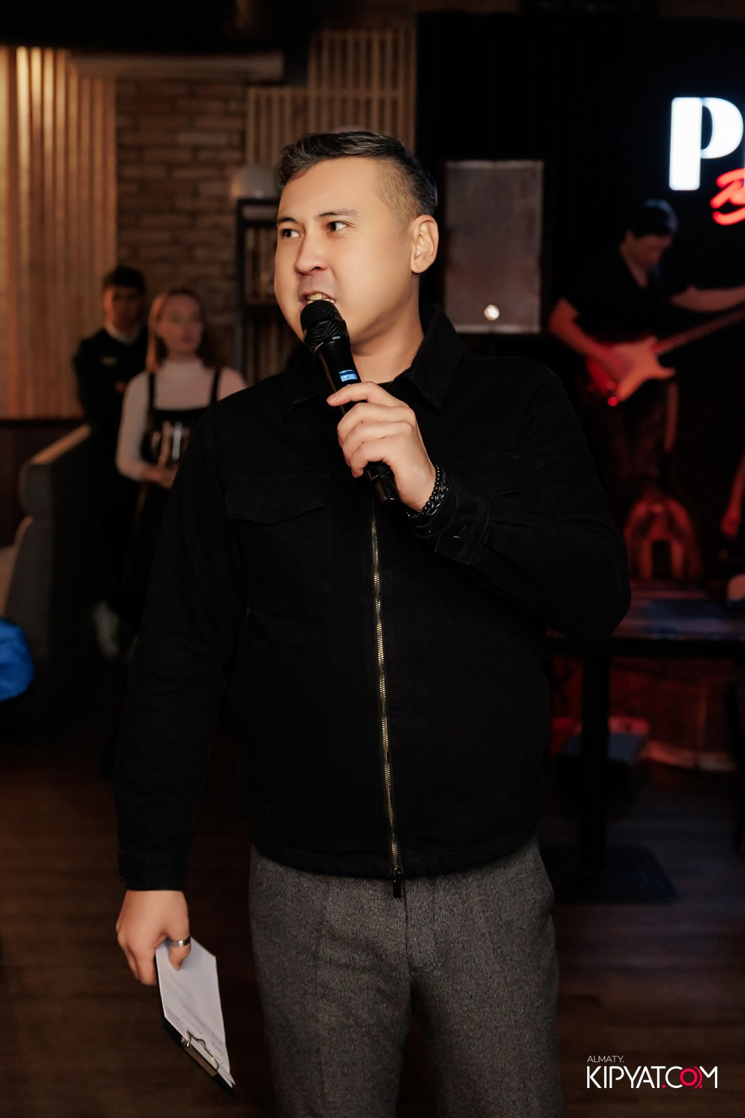 ПИНТА НА АУЭЗОВА. КИПЯТКОМ АЛМАТЫ!