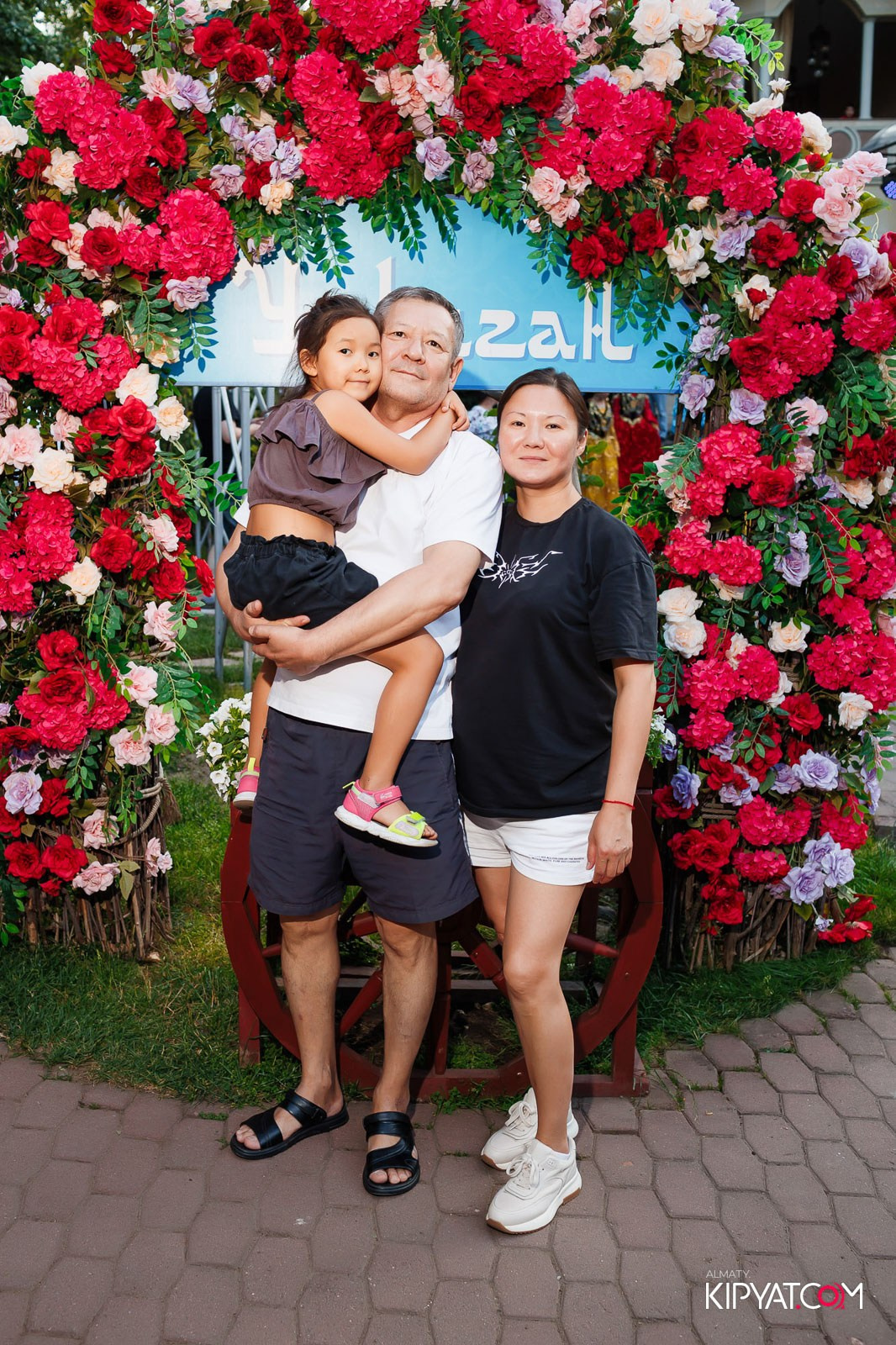 РЕСТОРАН УЧ ЛЯГАН. КИПЯТКОМ АЛМАТЫ!