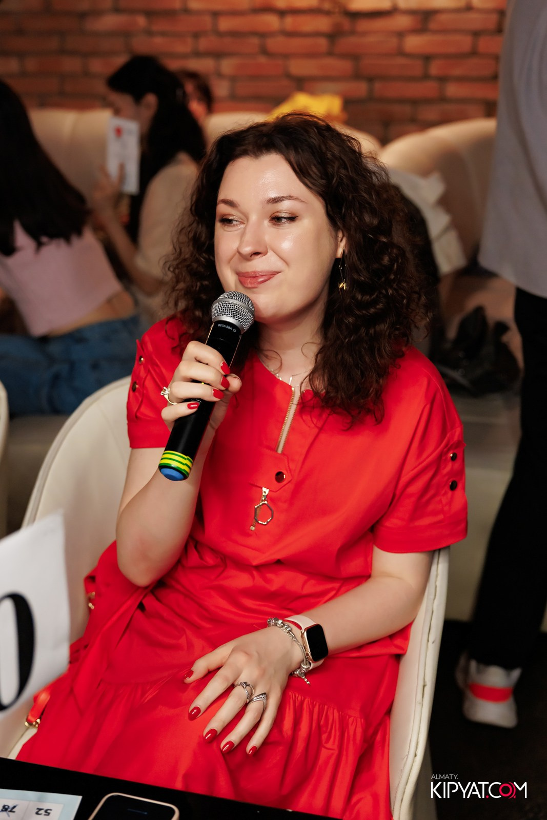 МУЗЫКАЛЬНОЕ ЛОТО В HIT RETRO. КИПЯТКОМ АЛМАТЫ!