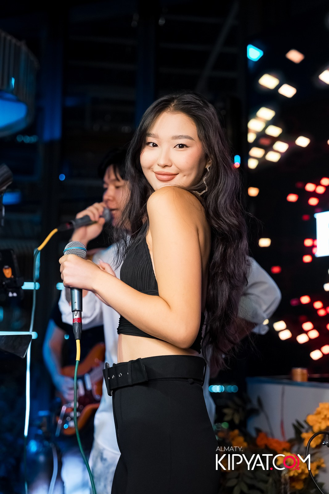 FRIENDS BAR & TERRACE. КИПЯТКОМ АЛМАТЫ!