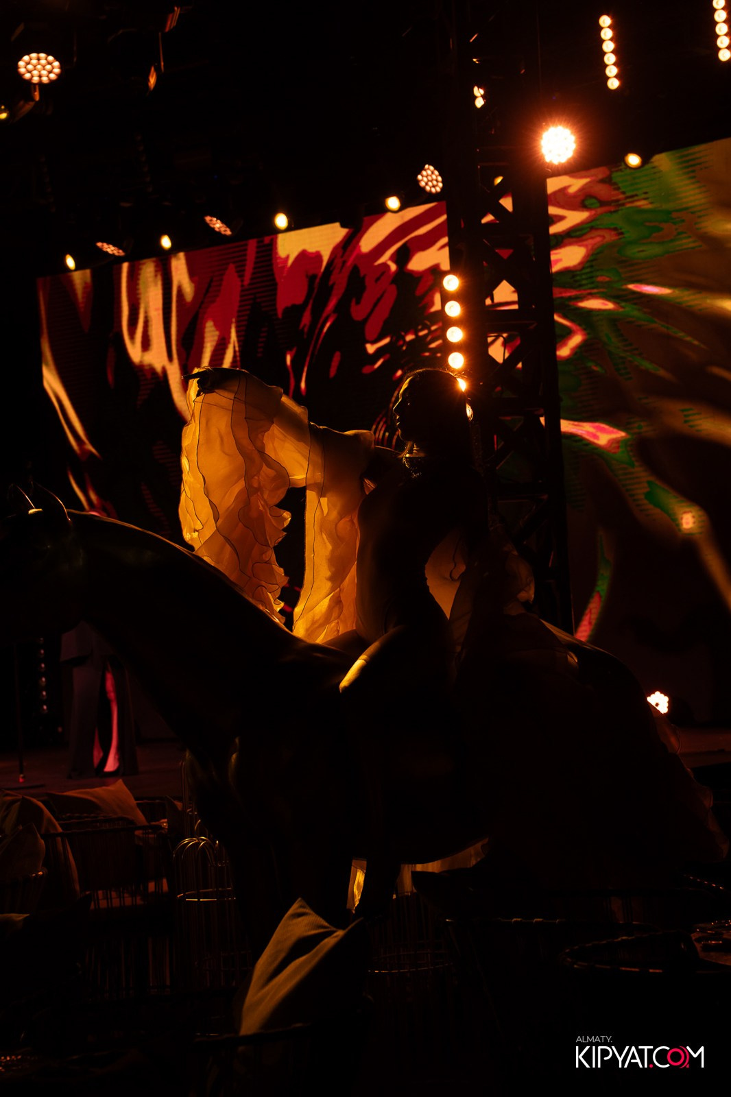 QUEEN. КИПЯТКОМ АЛМАТЫ!