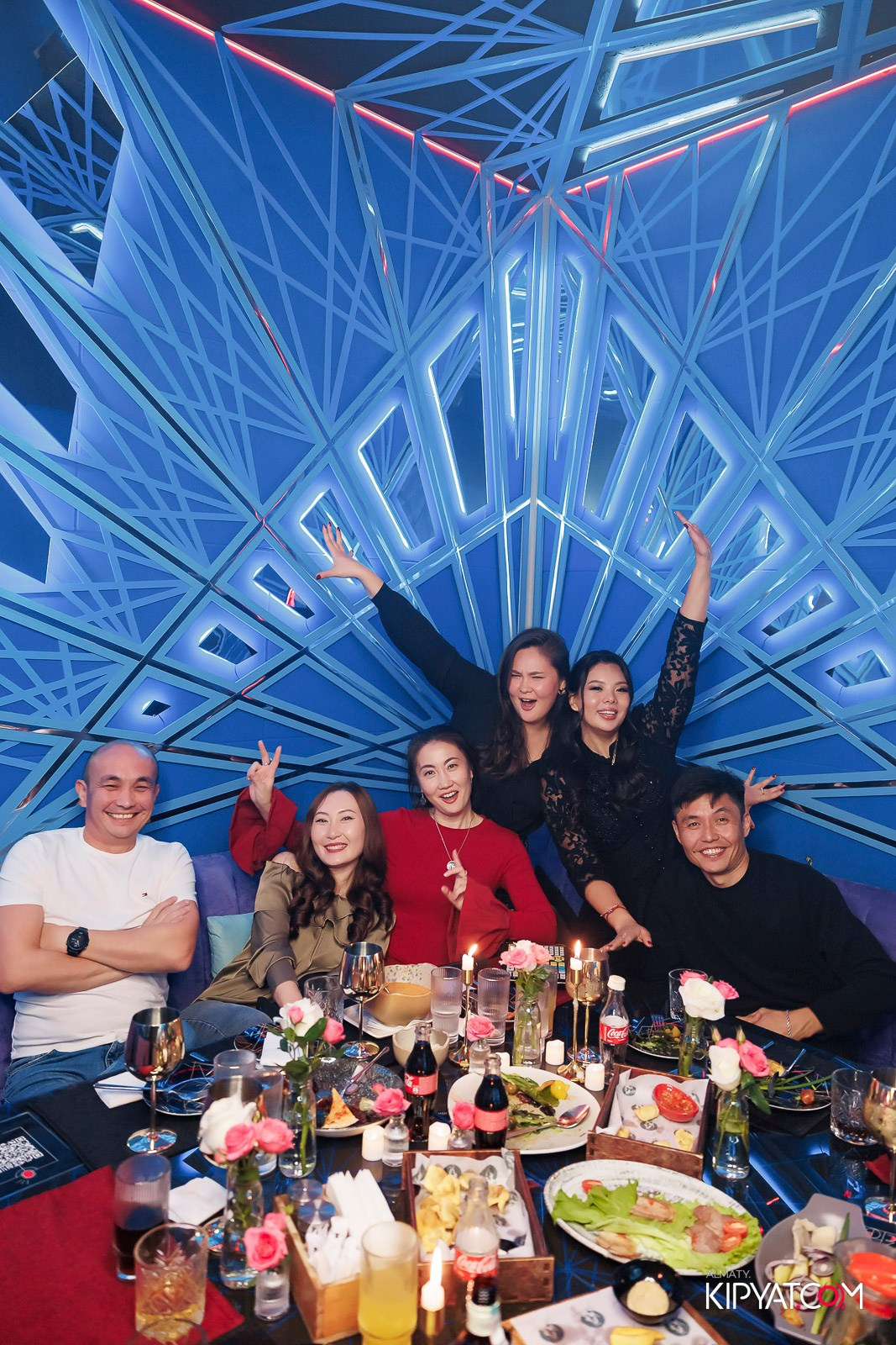 ЗАЯ, НА БИС. КИПЯТКОМ АЛМАТЫ!