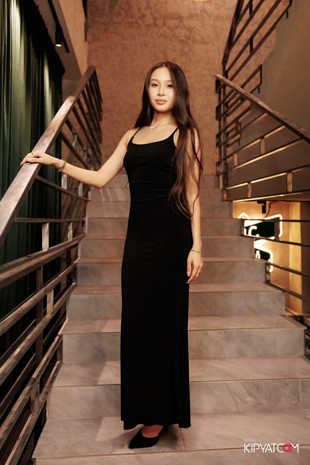 ALEM В PINTA НА ТУЛЕБАЕВА. КИПЯТКОМ АЛМАТЫ!