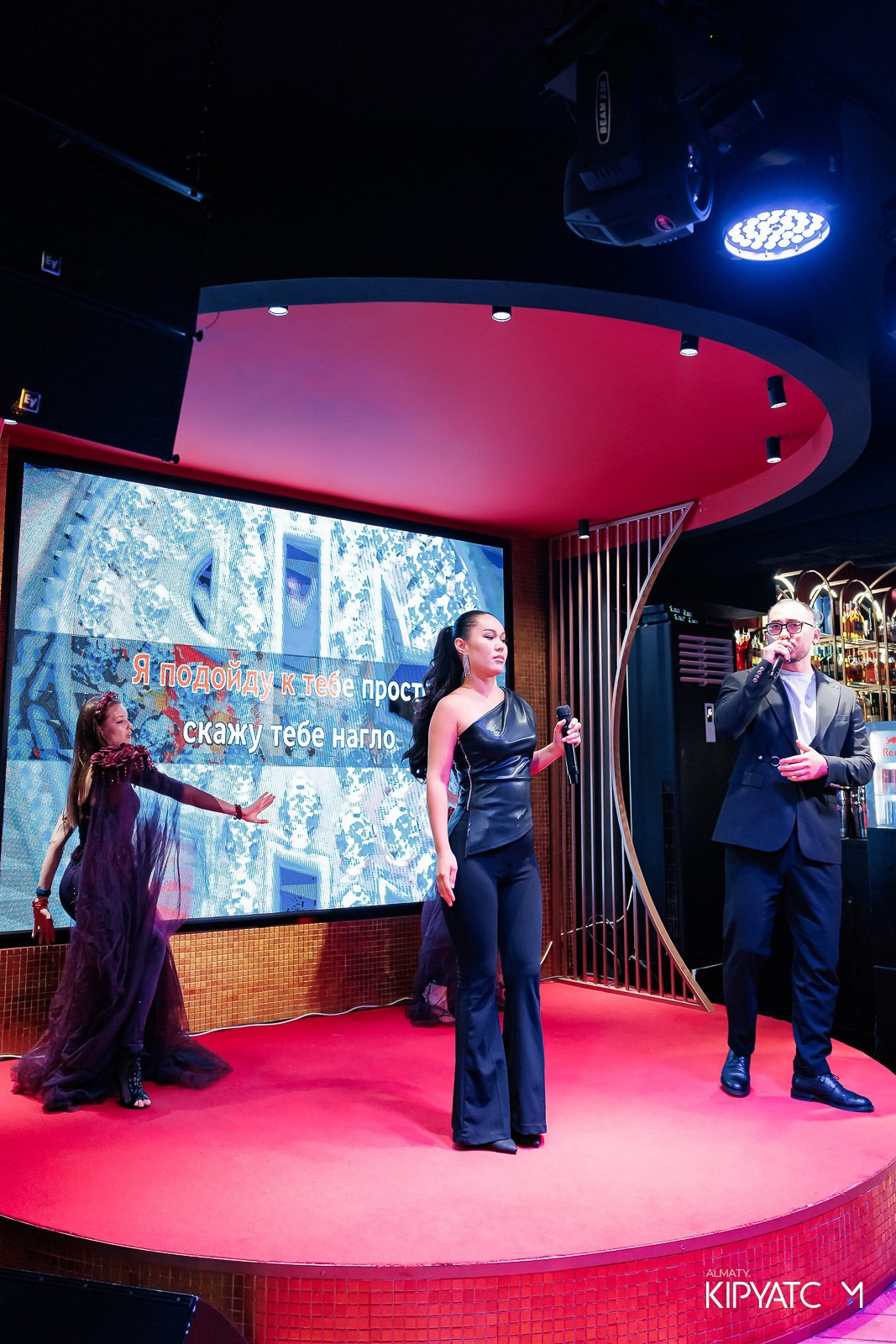 ЗАЯ, НА БИС. КИПЯТКОМ АЛМАТЫ!