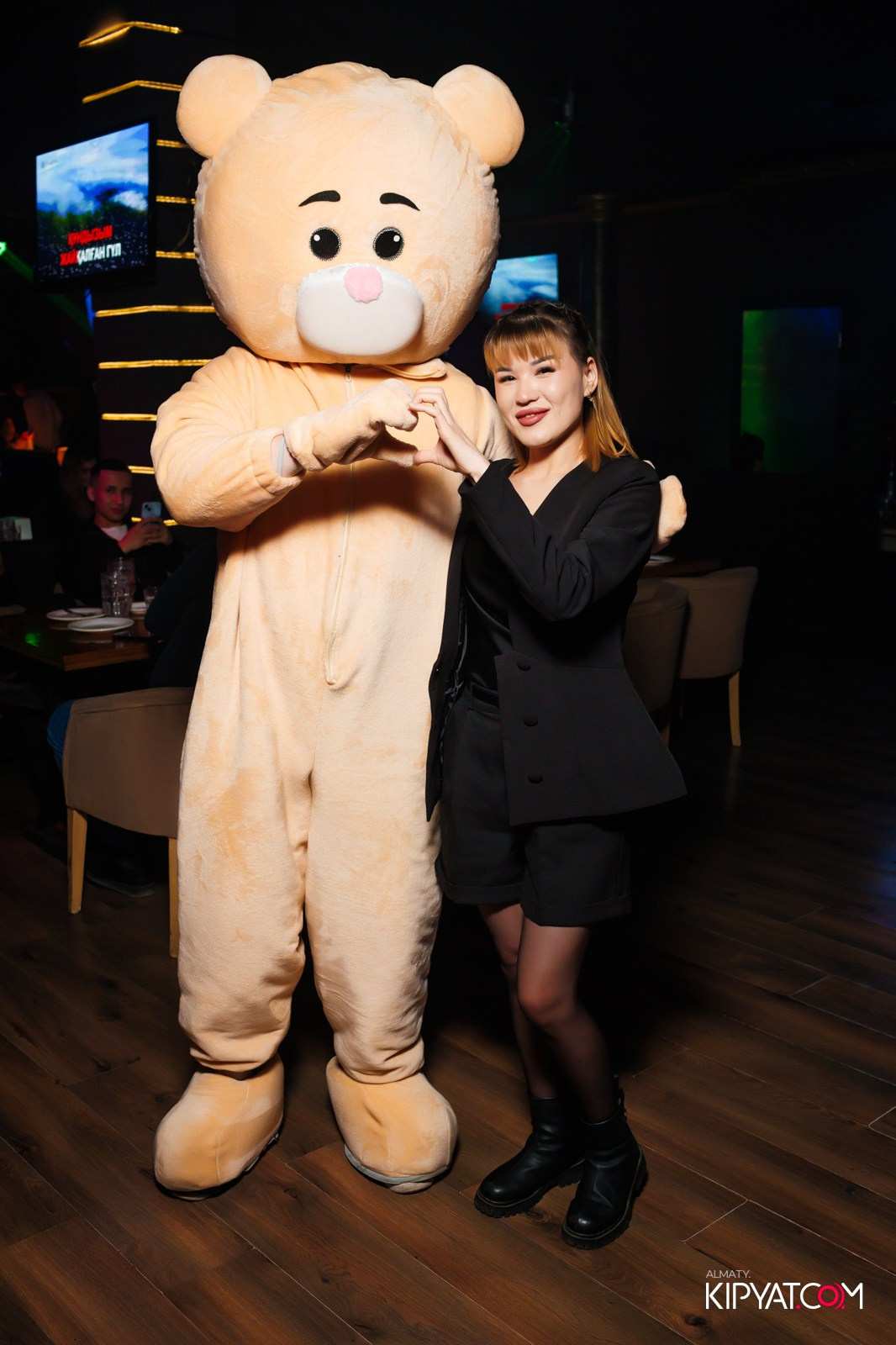 ARAGOSTA. КИПЯТКОМ АЛМАТЫ!