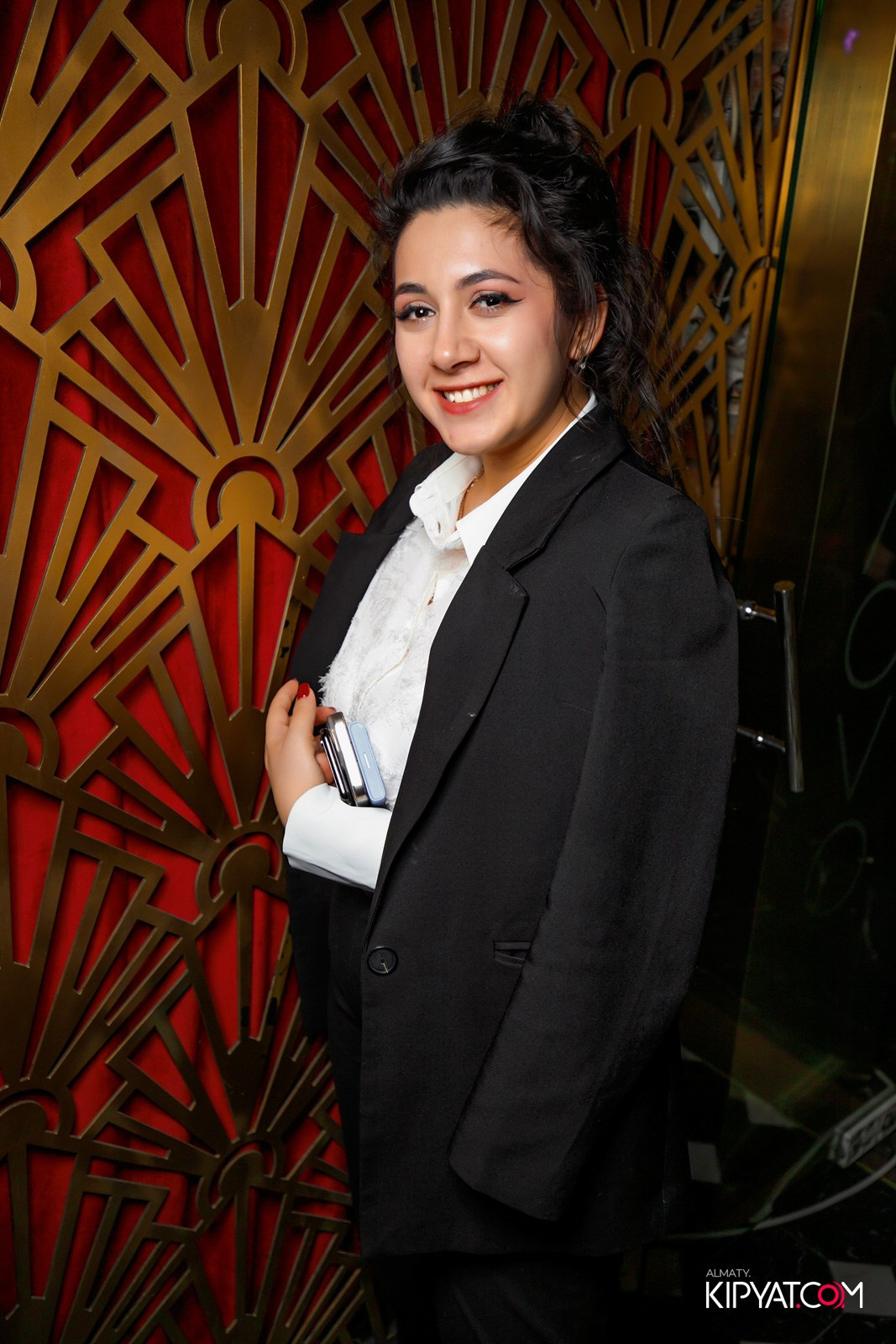 OLOVO BAR НА САТПАЕВА. КИПЯТКОМ АЛМАТЫ!